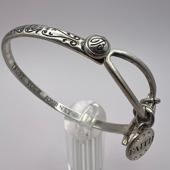 Brighton Power of Pink Ribbon Breast Cancer Gratitude Bangle Bracelet - Picture 4 of 16